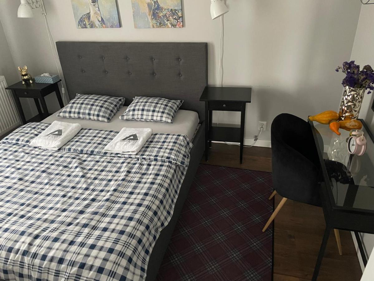 Apartament Resort Chelmonskiego シレーム エクステリア 写真